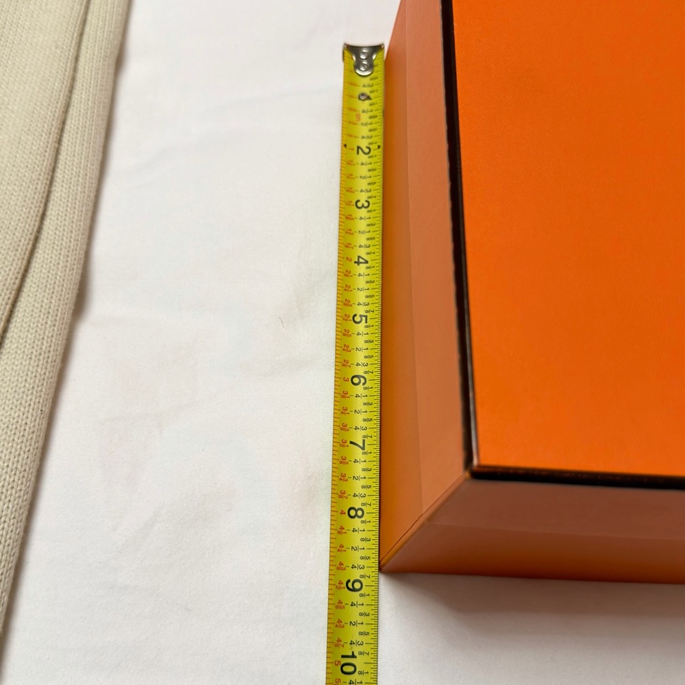 Authentic Hermès Empty Gift Box - Picture 4 of 5
